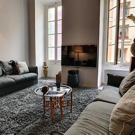 Nestor&jeeves - Massena Lounge - Hyper Center - By Sea