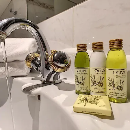 Nestor&jeeves - Massena Lounge - Hyper Center - By Sea